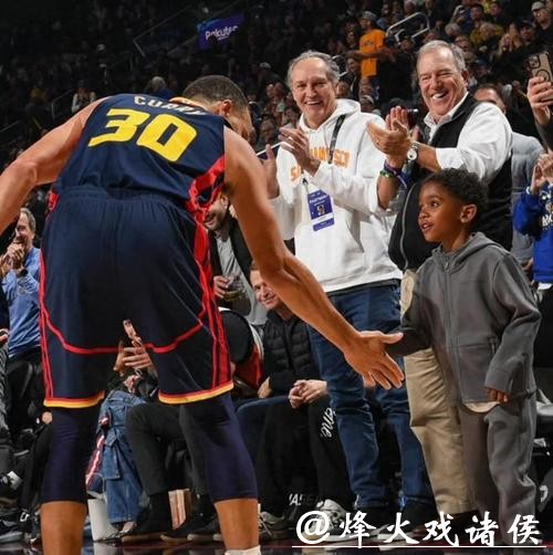 太阳六连败!西部排名大洗牌:勇士第1 湖人第3 独行侠倒数 太阳六连败!西部排名大洗牌:勇士第1 湖人第3 独行侠倒数