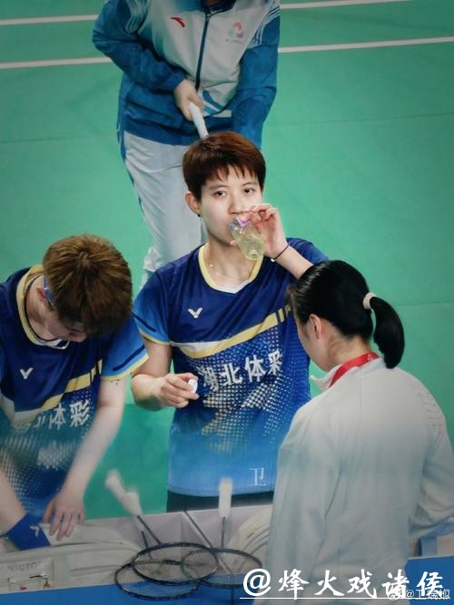 全运会羽毛球女子团体小组赛：浙江队胜湖北队