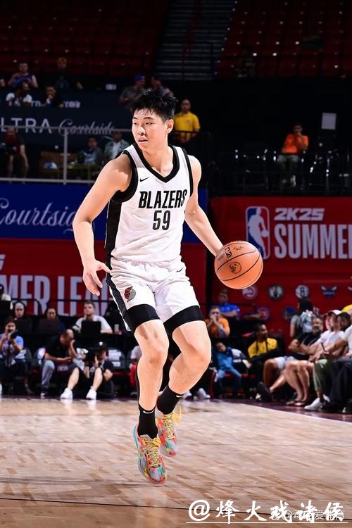 莫兰特向崔永熙表达祝贺:享受球队对你的爱 莫兰特向崔永熙表达祝贺:享受球队对你的爱